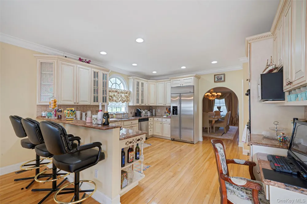 2 Deepwells Lane Saint James, NY 11780