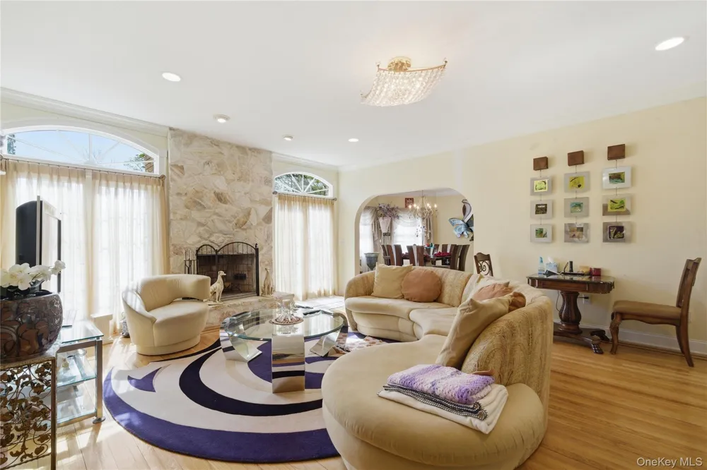 2 Deepwells Lane Saint James, NY 11780