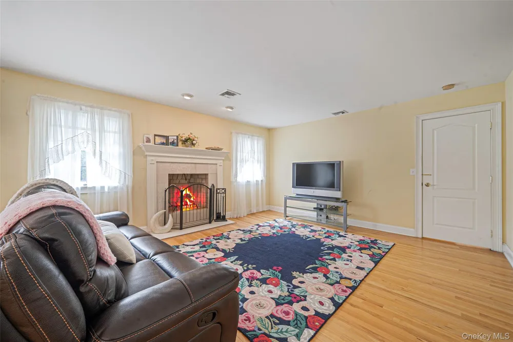 2 Deepwells Lane Saint James, NY 11780