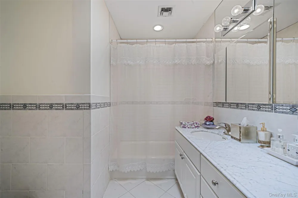 2 Deepwells Lane Saint James, NY 11780