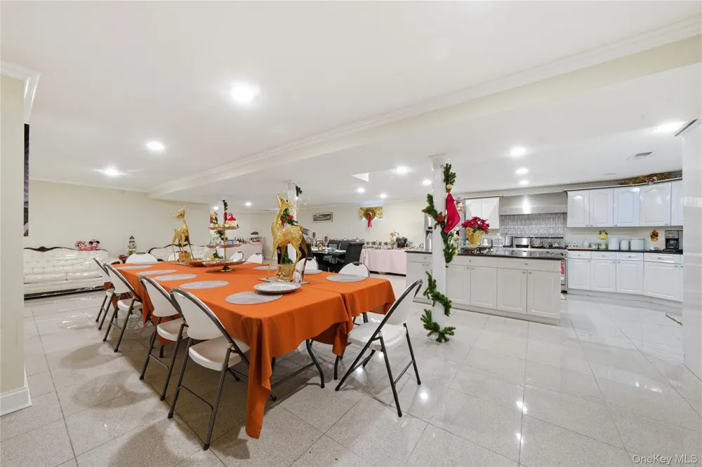 2 Deepwells Lane Saint James, NY 11780