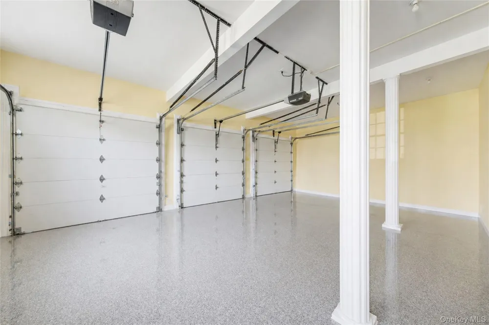 2 Deepwells Lane Saint James, NY 11780