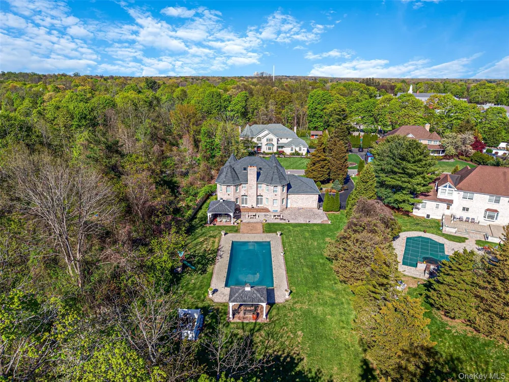 2 Deepwells Lane Saint James, NY 11780