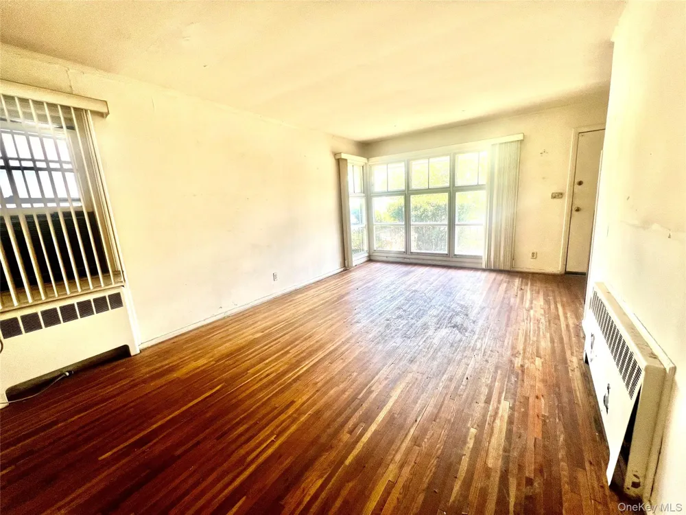 446 Howard Avenue Woodmere, NY 11598