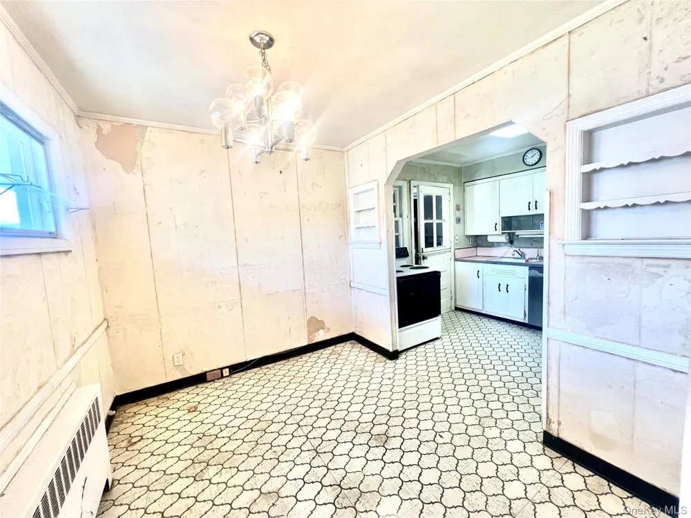 446 Howard Avenue Woodmere, NY 11598