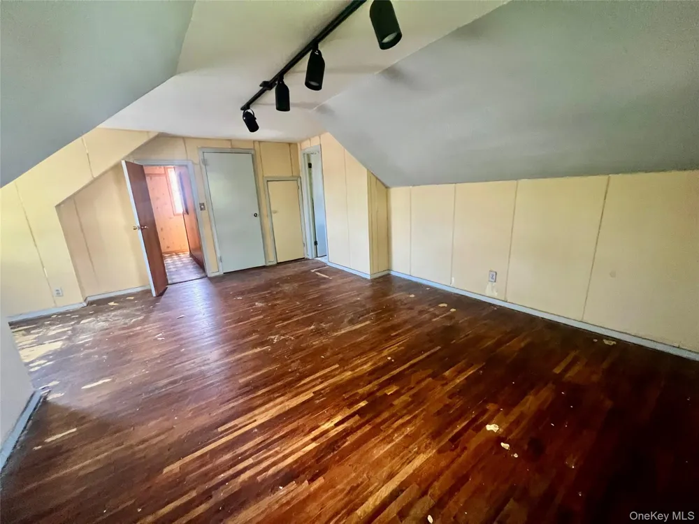 446 Howard Avenue Woodmere, NY 11598