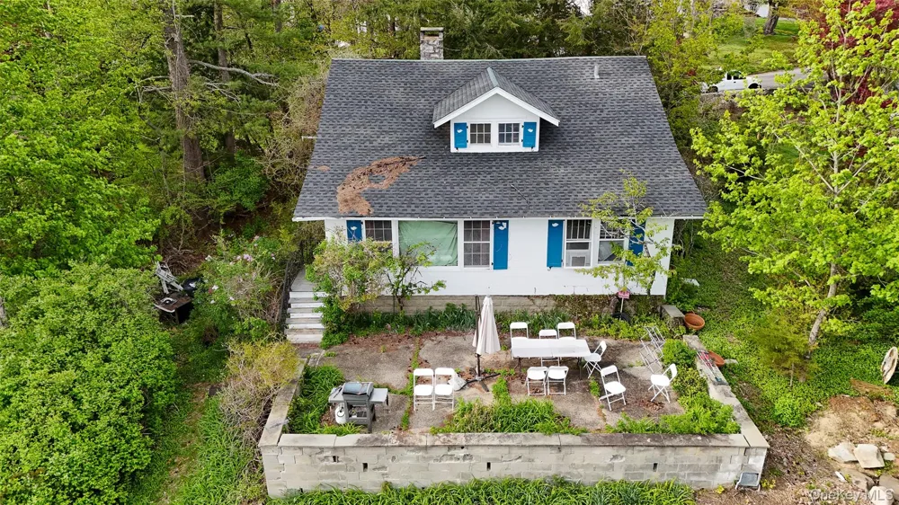 8 Hoyt Street South Salem, NY 10590