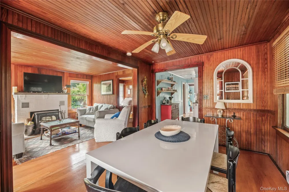 40 Bungalow Walk Ocean Beach, NY 11770