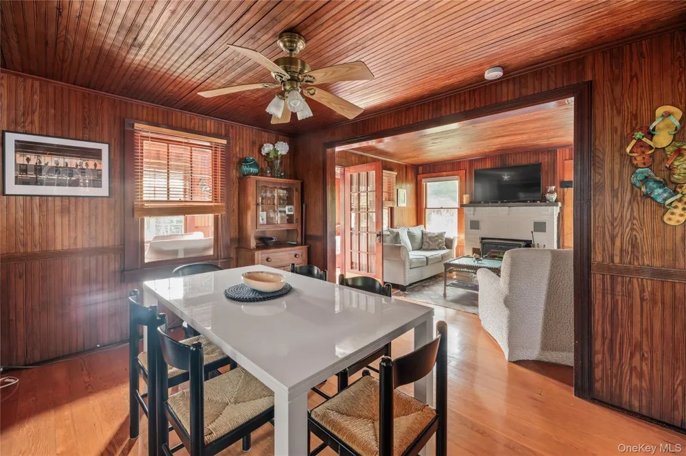 40 Bungalow Walk Ocean Beach, NY 11770
