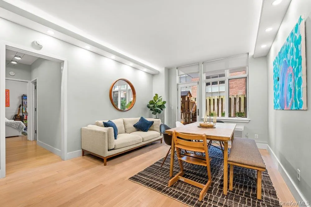226 50th Avenue #3D Long Island City, NY 11101