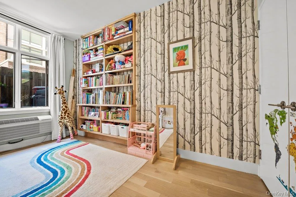 226 50th Avenue #3D Long Island City, NY 11101