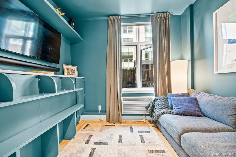 226 50th Avenue #3D Long Island City, NY 11101