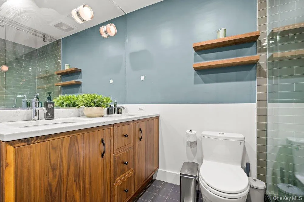 226 50th Avenue #3D Long Island City, NY 11101