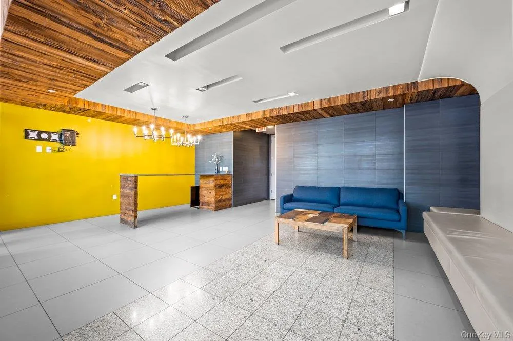 226 50th Avenue #3D Long Island City, NY 11101