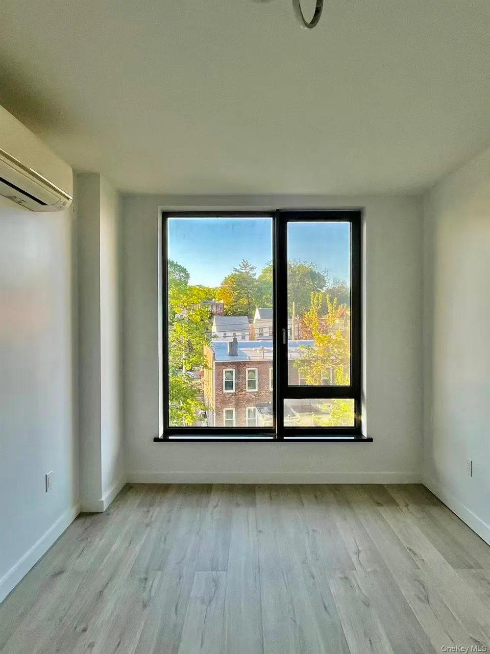 7065 Queens Boulevard #6L Woodside, NY 11377