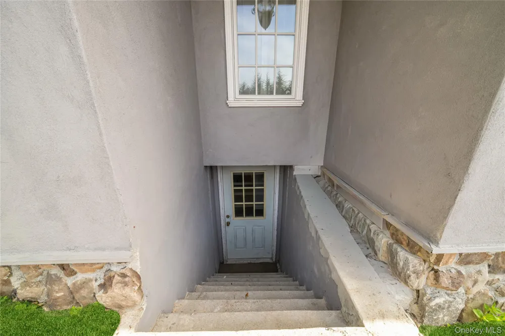 143 Rocky Point Landing Road Rocky Point, NY 11778