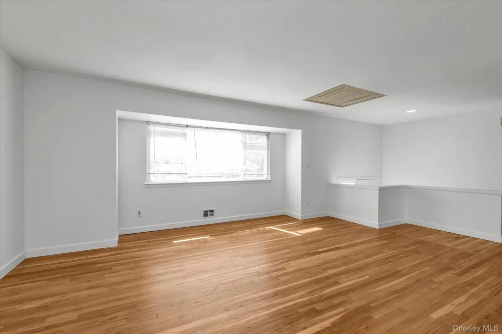 2461 Merrick Avenue Merrick, NY 11566