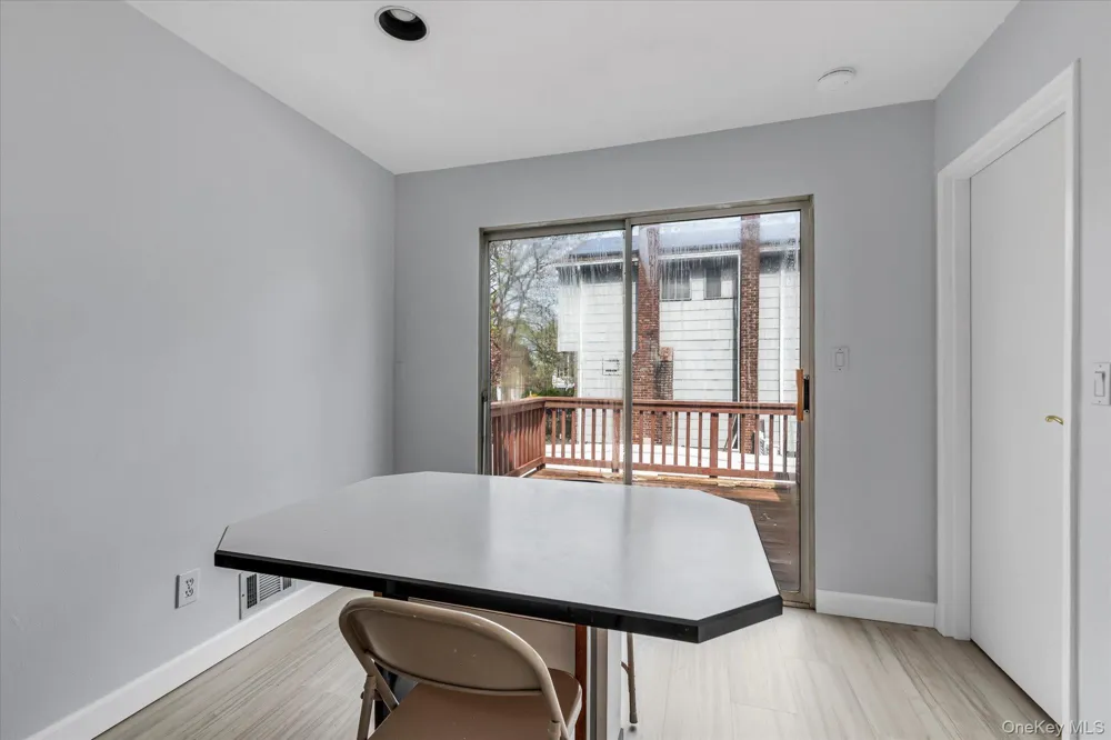 2461 Merrick Avenue Merrick, NY 11566