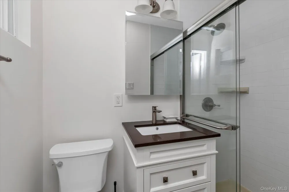 2461 Merrick Avenue Merrick, NY 11566