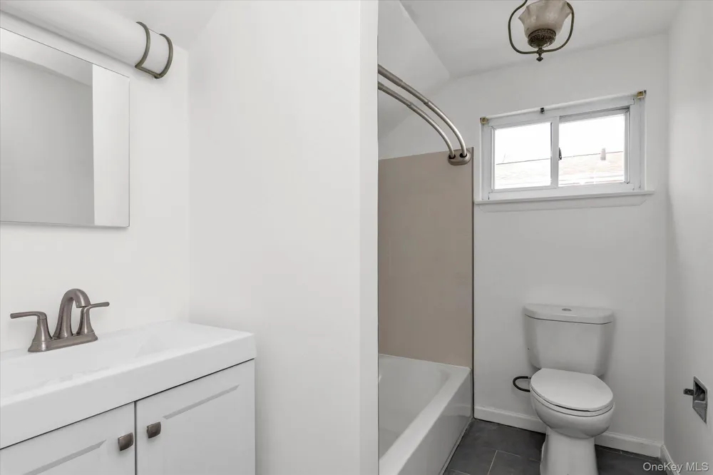 2461 Merrick Avenue Merrick, NY 11566