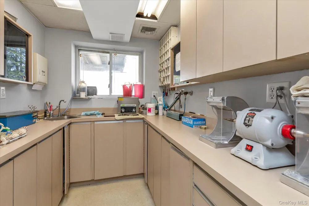 2461 Merrick Avenue Merrick, NY 11566