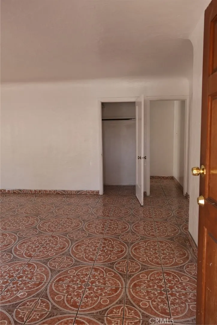 1229 E 59th Long Beach, CA 90805