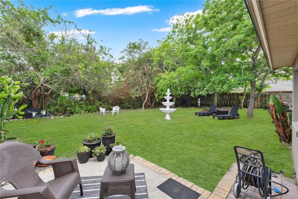 2208 ARCHER BOULEVARD Orlando, FL 32833