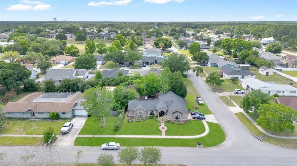 2208 ARCHER BOULEVARD Orlando, FL 32833
