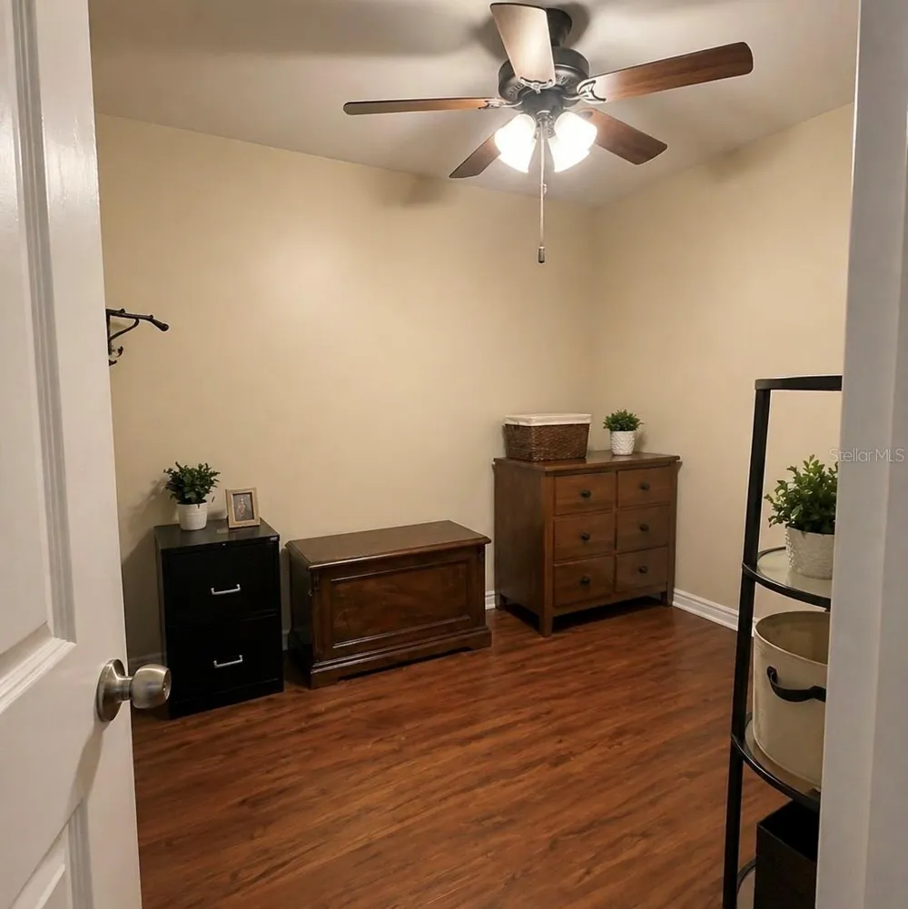 8604 BRANCH AVENUE Tampa, FL 33604