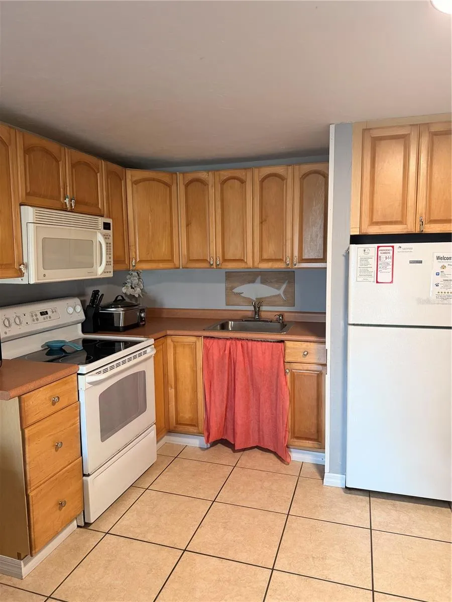 82 2ND STREET #D5 Cedar Key, FL 32625