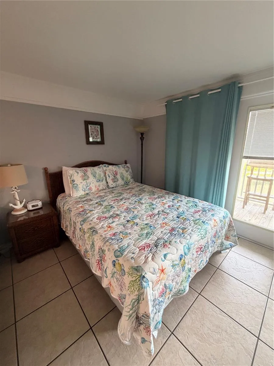 82 2ND STREET #D5 Cedar Key, FL 32625