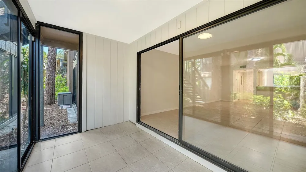 1720 GLENHOUSE DRIVE #326 Sarasota, FL 34231