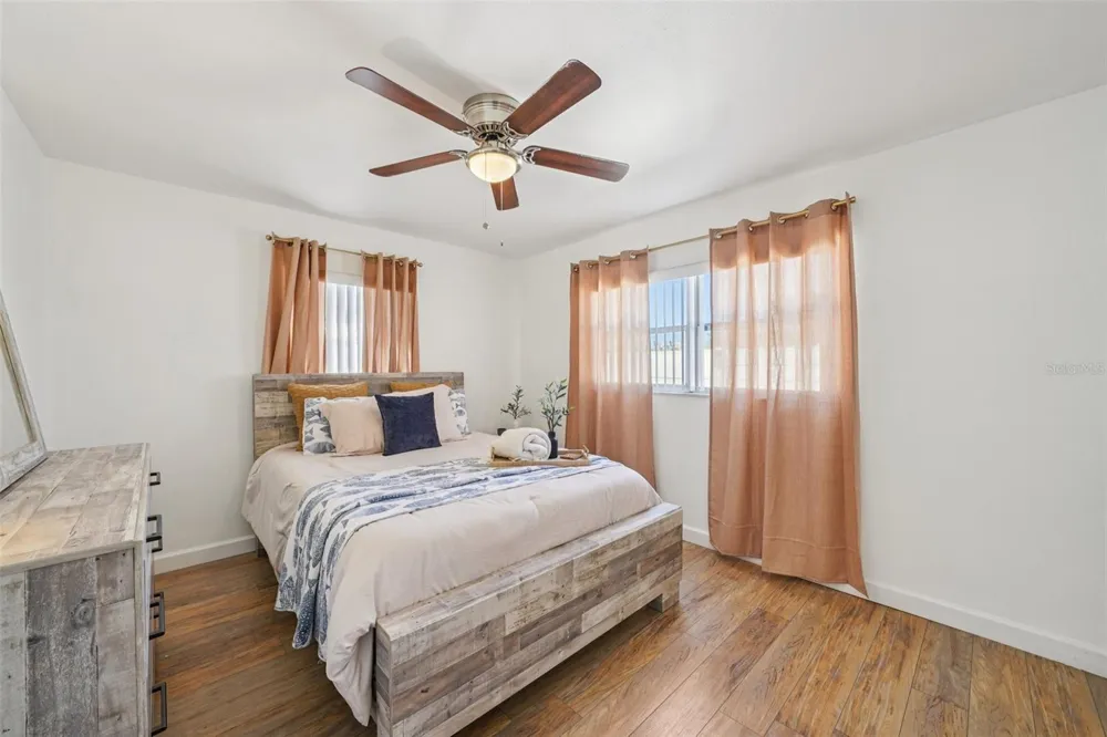 4508 W PEARL AVENUE Tampa, FL 33611
