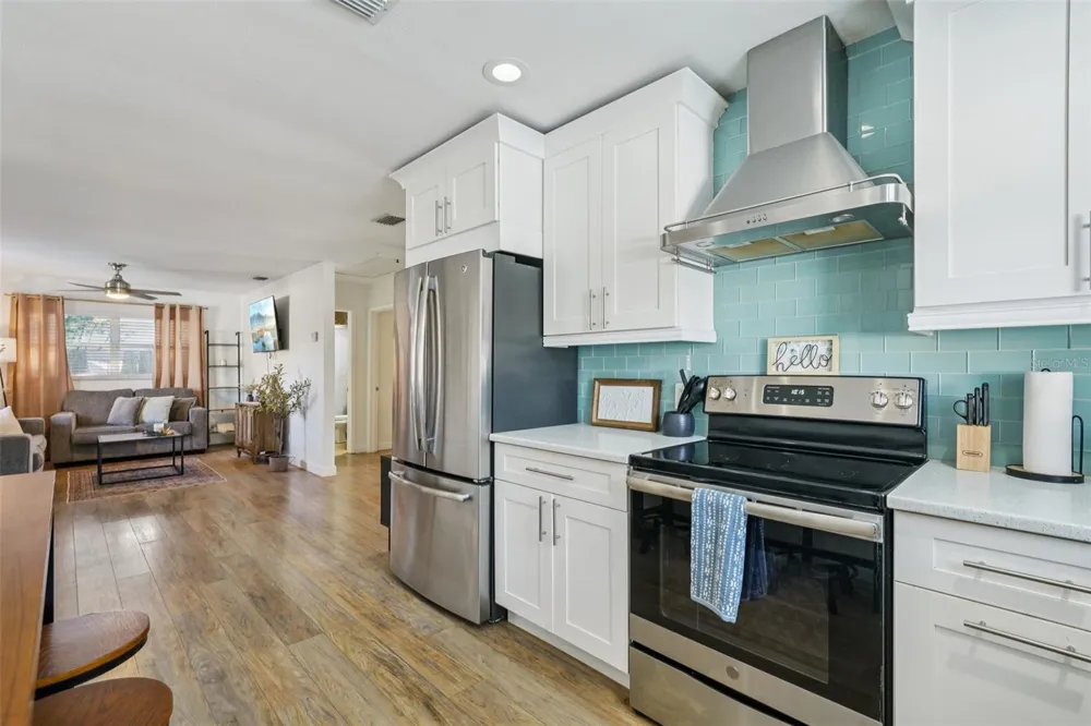 4508 W PEARL AVENUE Tampa, FL 33611