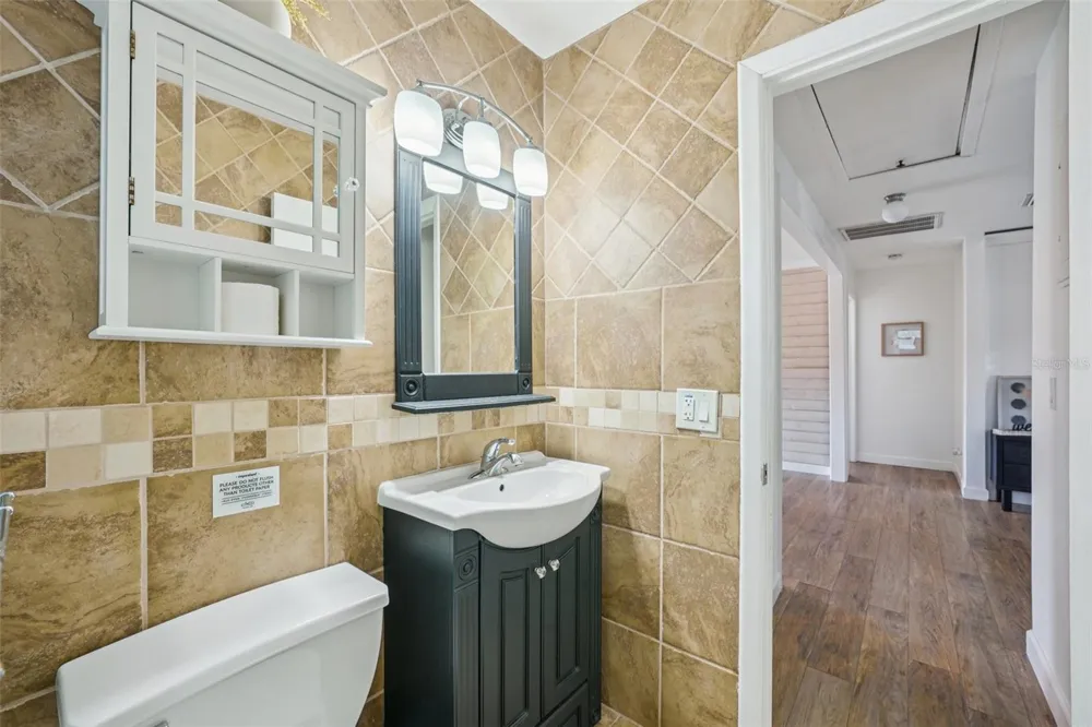 4508 W PEARL AVENUE Tampa, FL 33611
