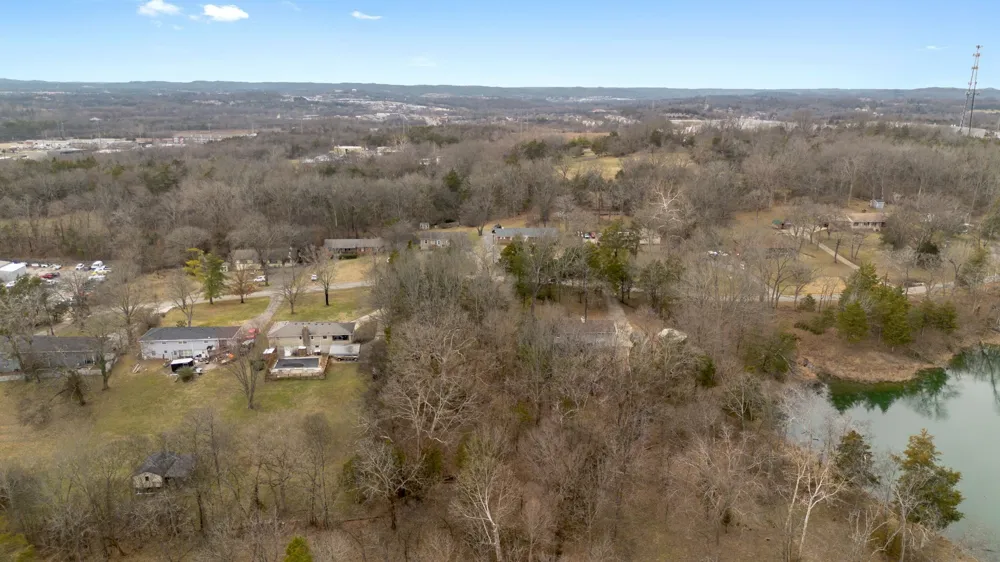 118 Mallard Dr Hendersonville, TN 37075