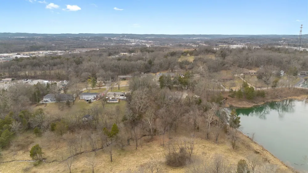 118 Mallard Dr Hendersonville, TN 37075