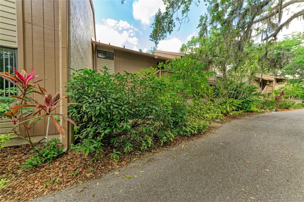 1709 CLOWER CREEK DRIVE #205 Sarasota, FL 34231