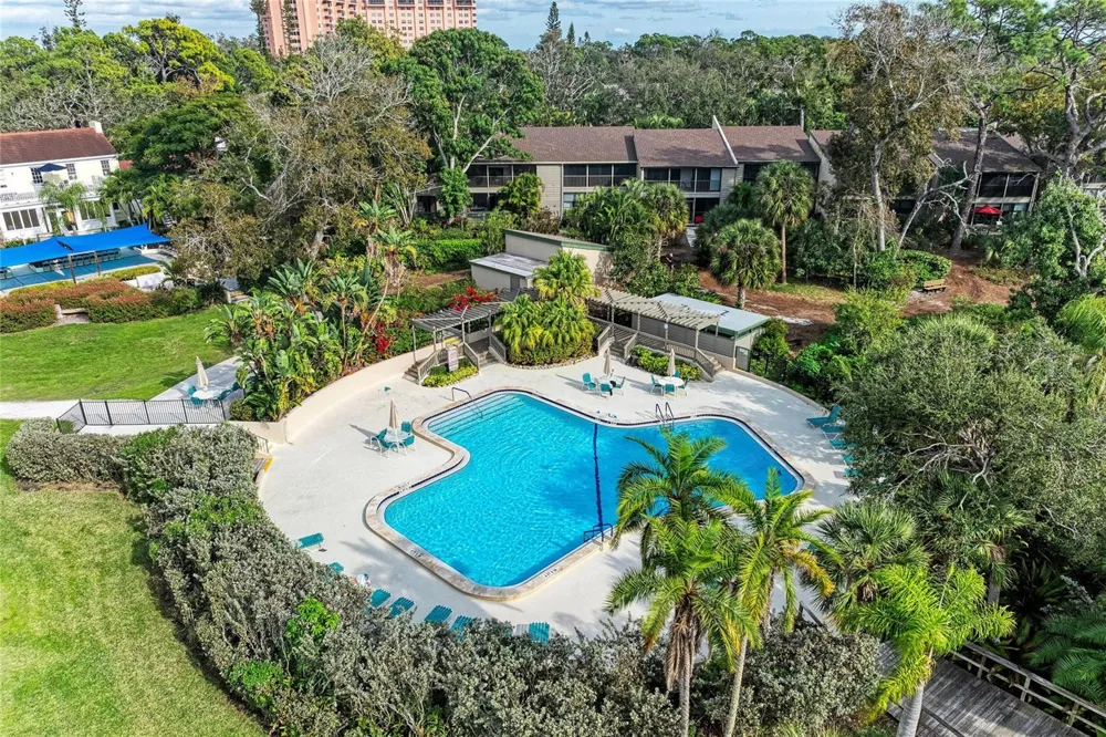 1709 CLOWER CREEK DRIVE #205 Sarasota, FL 34231