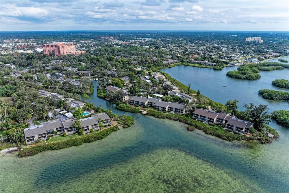 1709 CLOWER CREEK DRIVE #205 Sarasota, FL 34231