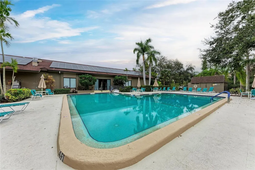 1709 CLOWER CREEK DRIVE #205 Sarasota, FL 34231