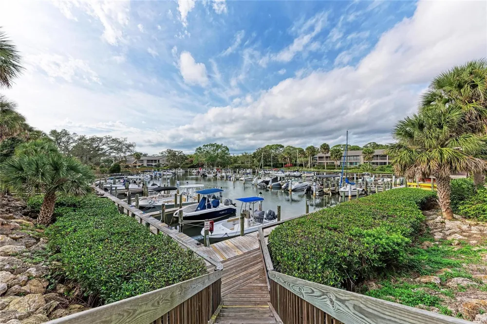 1709 CLOWER CREEK DRIVE #205 Sarasota, FL 34231