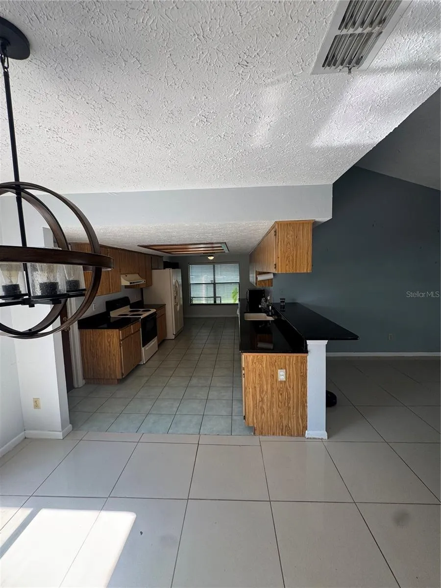 2376 WINDSOR OAKS AVENUE Lutz, FL 33549
