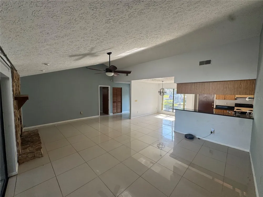2376 WINDSOR OAKS AVENUE Lutz, FL 33549
