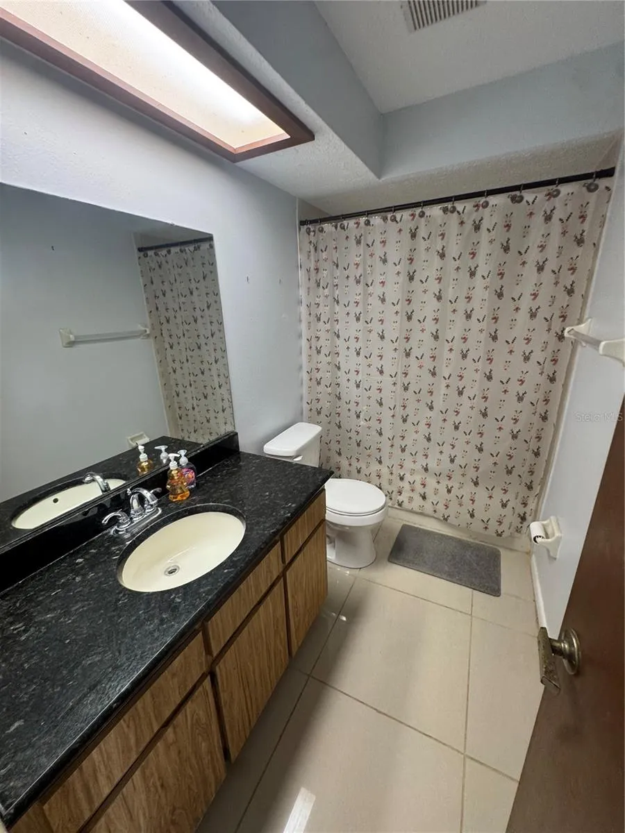 2376 WINDSOR OAKS AVENUE Lutz, FL 33549
