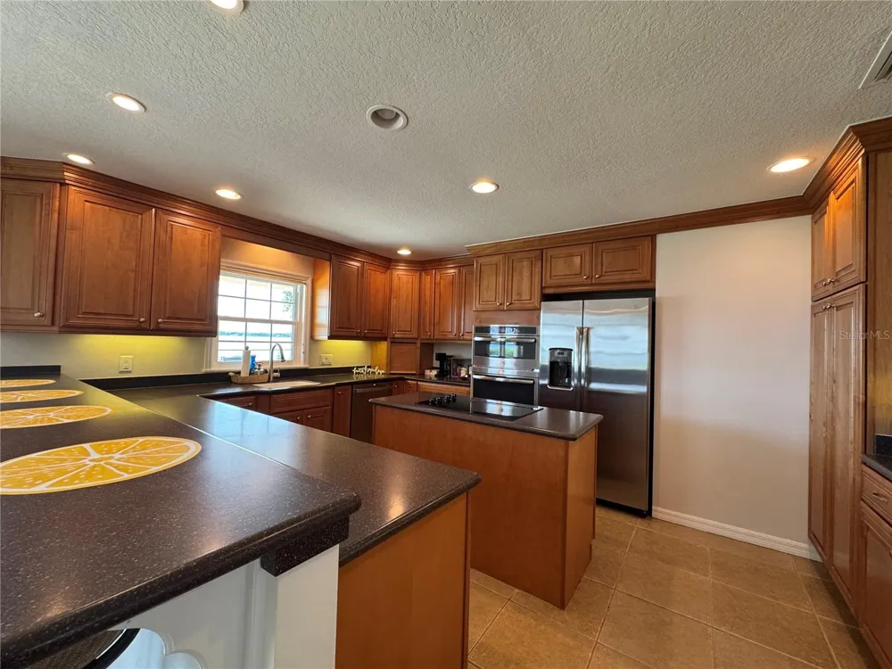 607 W STATE ROAD 630 Frostproof, FL 33843