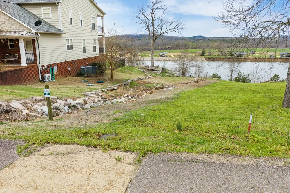 0 Adam Loop Bath Springs, TN 38311
