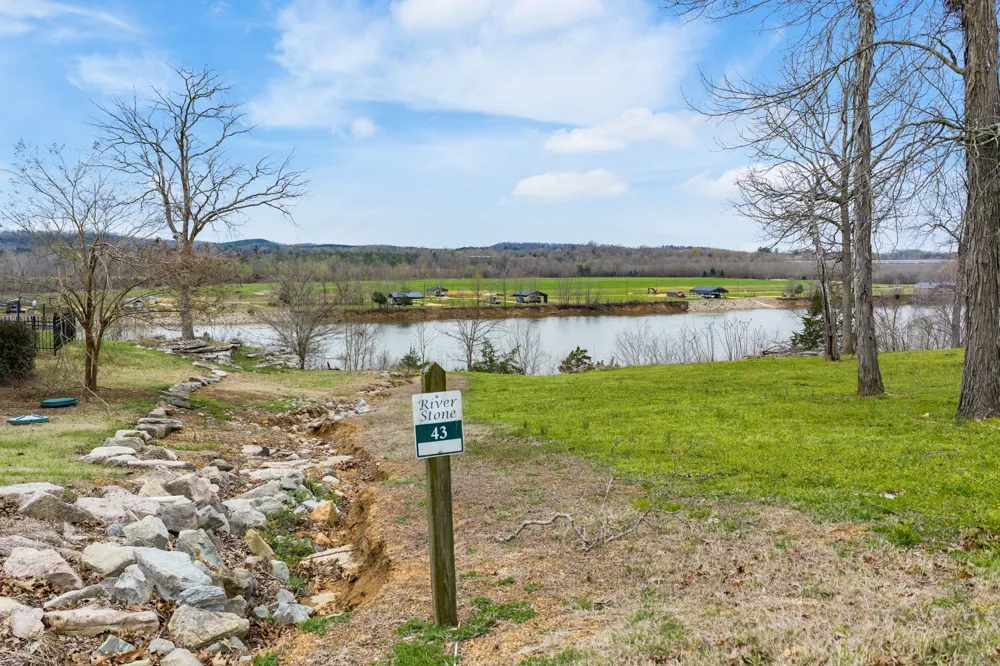 0 Adam Loop Bath Springs, TN 38311