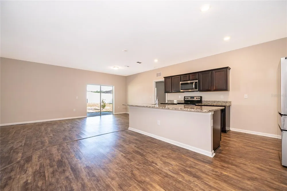 15824 SURFBIRD COURT Mascotte, FL 34753