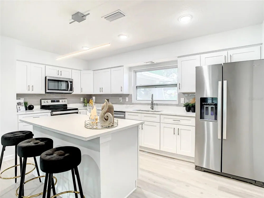 2642 BROOKSIDE COURT Maitland, FL 32751